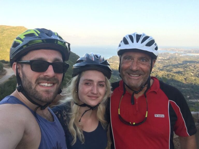 Cycling between the olive groves